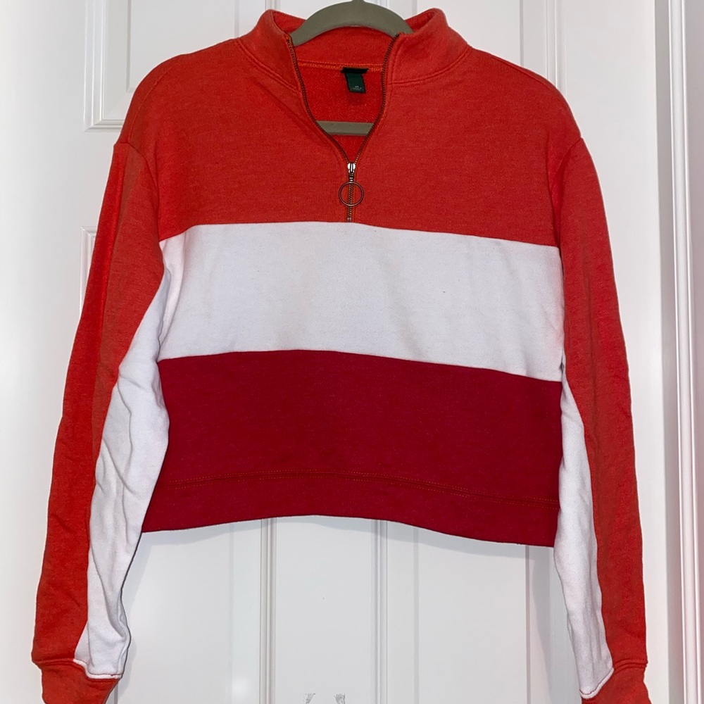Cropped sweatshirt